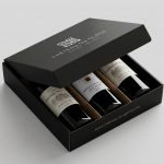Coffret cadeau noir Château du Glana avec trois bouteilles de Saint-Julien